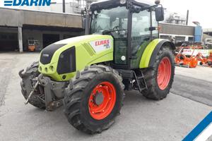 Trattore Claas AXOS 330
