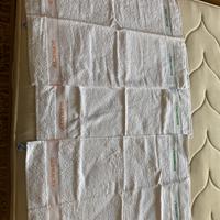 6 asciugamani ospite mai usati