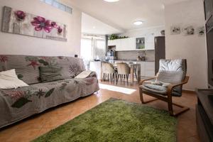 3 LOCALI A SANTA MARINELLA