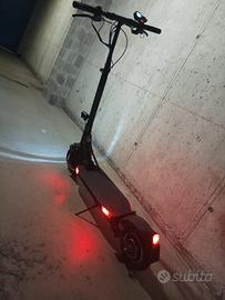 Monopattino elettrico Joyor