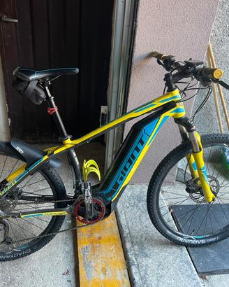 Giant modello Dirt da 27,5