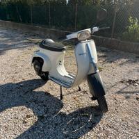Vespa 50 special(102)