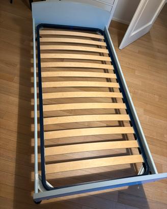 Letto 1 piazza con doghe, colore azzurro