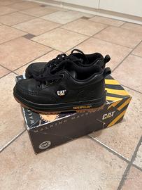 CATERPILLAR" Bouder Lo "N38.Come nuove.