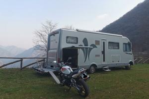 Niesmann Bischoff 8000il