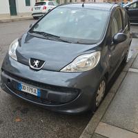Peugeot 107 - 2006