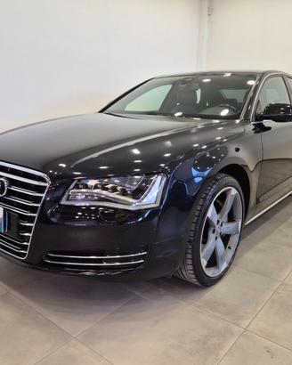 Audi A8 3.0 V6 tdi quattro tiptronic - Cam - Cruis