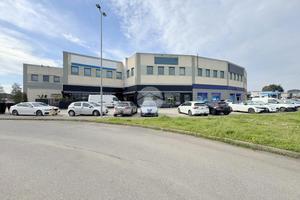 UFFICIO A CAZZAGO SAN MARTINO