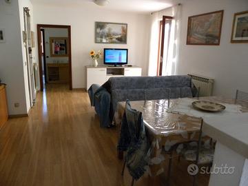 Trilocale classe F cambiando caldaia diventa E