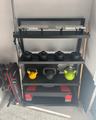 Rastrelliera + oggetti pesistica varia