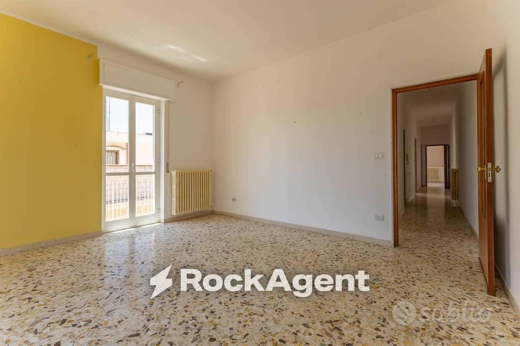 Apartment in Bari, Carbonara di Bari, Municipio 4 - Vista 2