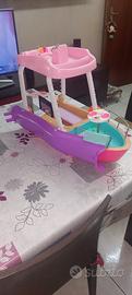 barca di barbie 