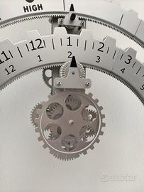 orologio da parete Invotis 3D 