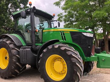 John Deere 7230R