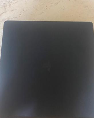 Playstation 4 slim