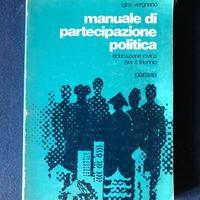Libro scuole medie educazione civica vintage