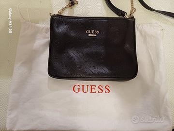 pochette Guess