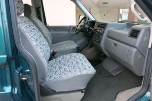 Volkswagen Caravelle passo lungo 8 posti