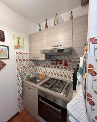 Cucina completa (incluso frigorifero)