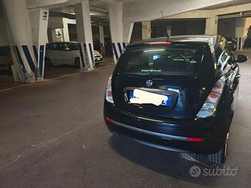 LANCIA Ypsilon 1.3 MJT 75 CV Unyca