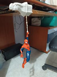 Giocattolo di SpiderMan appeso Supereroe