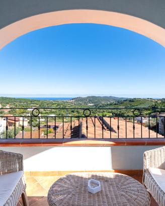 Grazioso appartamento con vista mare