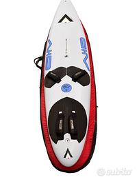 Windsurf: Tavola AHD Free 277 in carbon sandwich