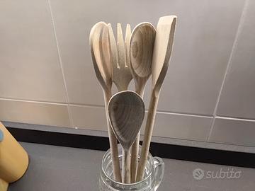 Mestoli in legno