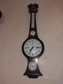 Orologio con barometro