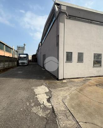 CAPANNONE A CISERANO