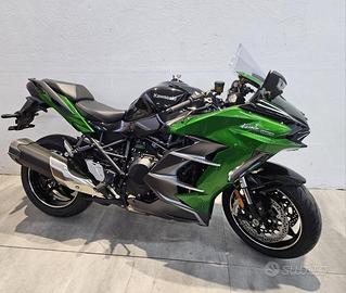 KAWASAKI Ninja H2 SX SE 2025