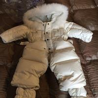 Tuta in piuma bianca momcler 6/9 m