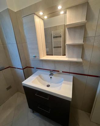 MOBILE BAGNO con lavabo