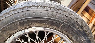 ruote a raggi per auto d'epoca 