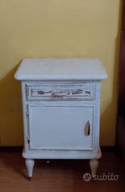 2 Commodini shabby chic 