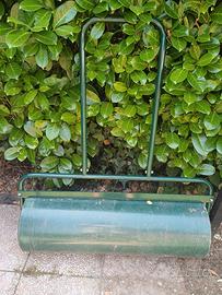 rullo da giardino i  ferro caricato ad acqua