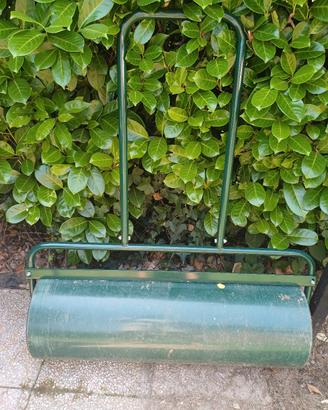 rullo da giardino i  ferro caricato ad acqua