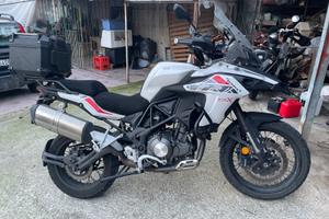 Benelli trk 502 x