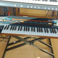 ROLAND JUNO 60 SYNTHESIZER + CONDIZIONI ECCELLENTI