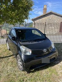 Toyota IQ