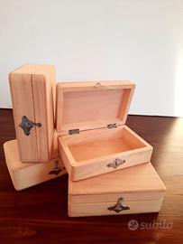 Scatoline in legno di Tiglio Mod. 1