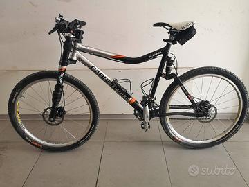 bici Cannondale Mountain bike