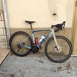 Giant Disc 2022 Carbon | SLR1 Carbon | no tcr