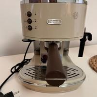 Macchina da caffe’ de longhi