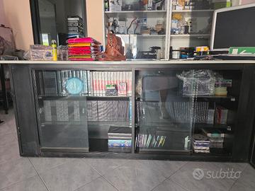 VETRINA CON ANTE SCORREVOLI IN VETRO BANCO NEGOZIO