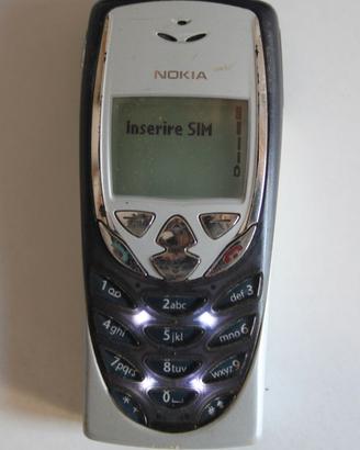 TELEFONO CELLULARE NOKIA 8310 GSM CANDY BAR RADIO 
