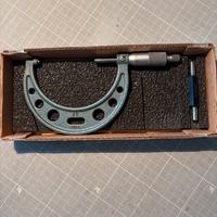 Micrometro mitutoyo 50:75mm