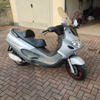 Piaggio X9 250 Evolution