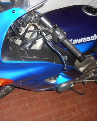KAWASAKI ZZR 600