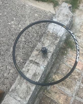 2 ruote bici da corsa anteriore posteriore